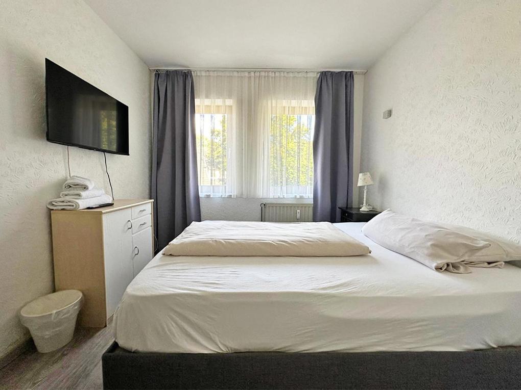 Hotel Rennekamp Oyten Esterno foto
